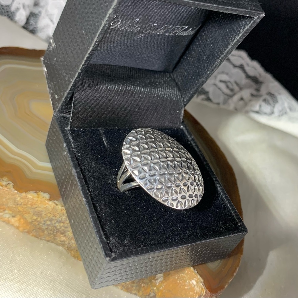 STERLING SILVER ROUND ETCHED RING SIZE 6 - Picture 5 of 5